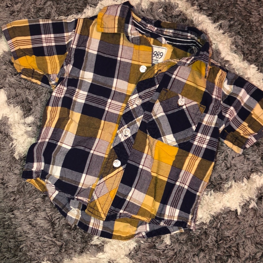 Children’s place button down plaid shirt